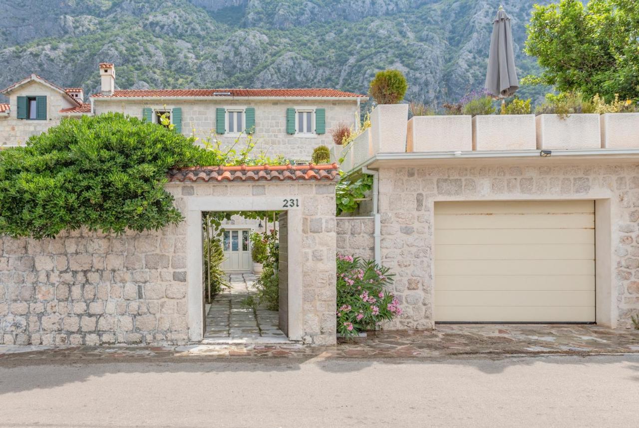 Apartments D&V Kotor Zewnętrze zdjęcie